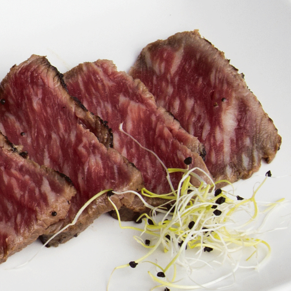 Tataki de Chuletón de Vaca Okelan